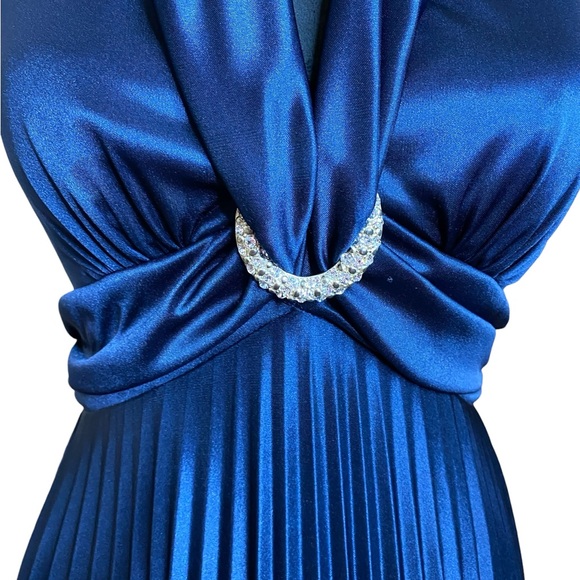 Cache Vintage  Blue Halter Dress Tea Length‎ Size 8 - Picture 10 of 16